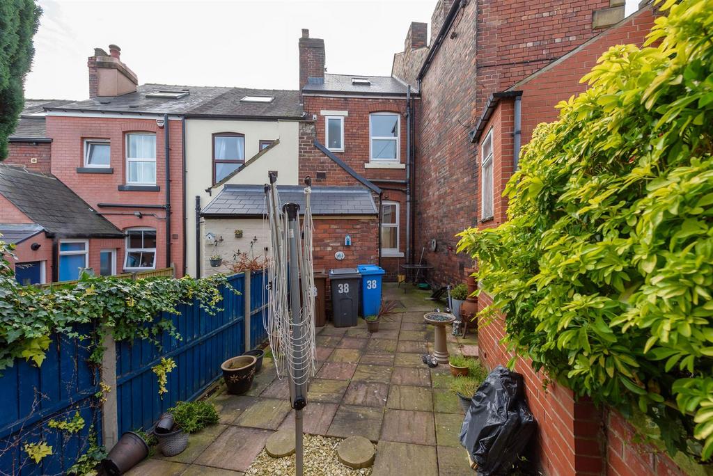 38 Clarence Road(Exterior)-3.jpg