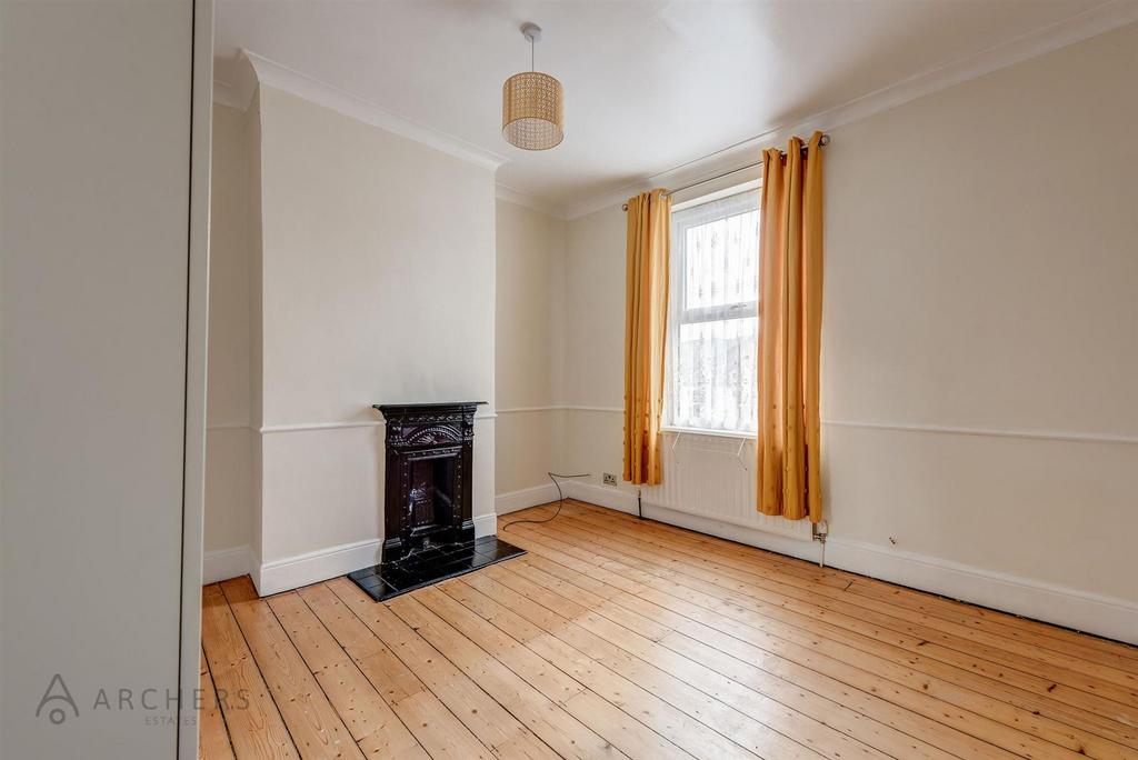 38 Clarence Road(Interior)-10.jpg