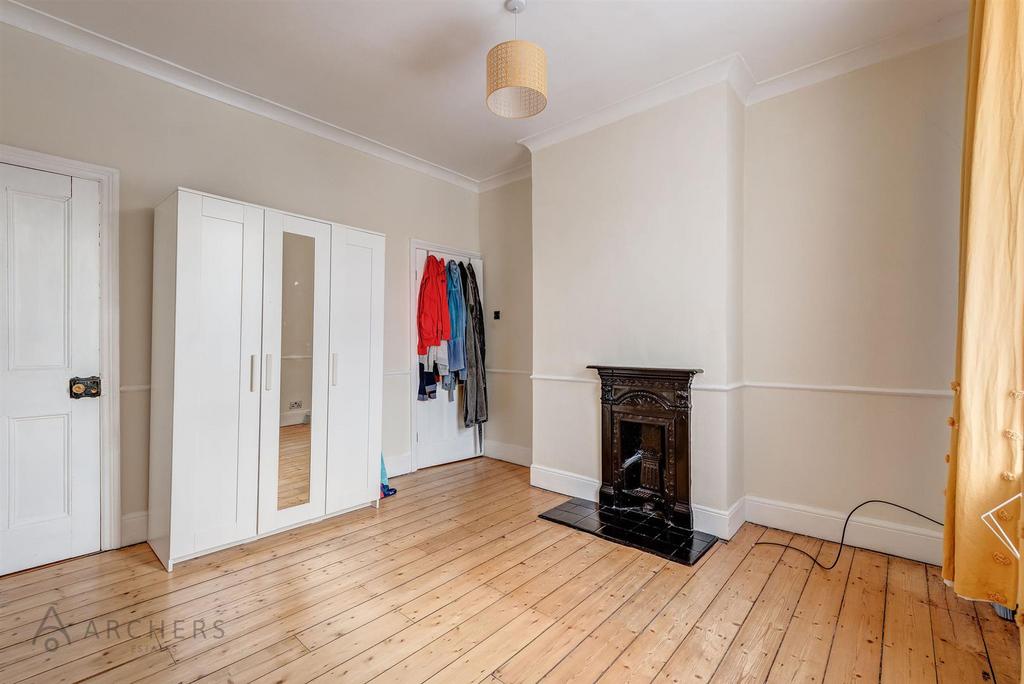 38 Clarence Road(Interior)-9.jpg