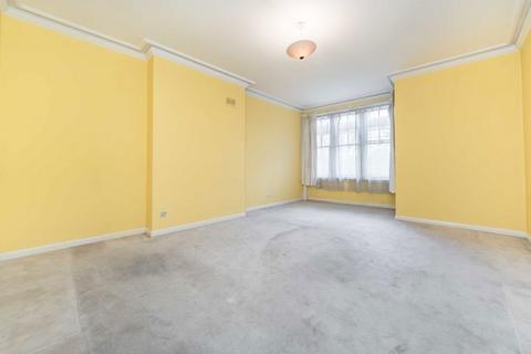 undefined, Esmond Gardens, London W4