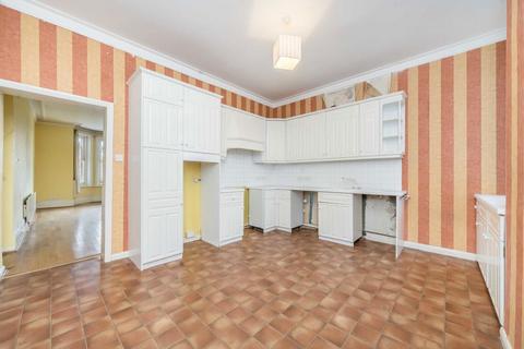 undefined, Esmond Gardens, London W4