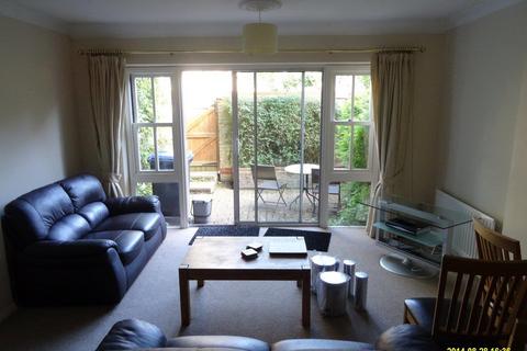3 bedroom house share to rent, Roper Road