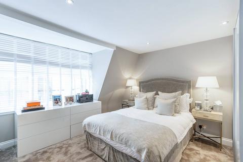 undefined, Prince of Wales Terrace, Kensington, London, W8
