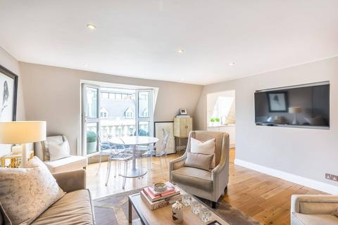 2 bedroom flat for sale, Prince of Wales Terrace, Kensington, London, W8
