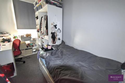 2 bedroom flat for sale, High Street, Thurnscoe, Rotherham