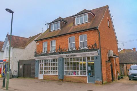 undefined, Ridgway Road, Surrey GU9