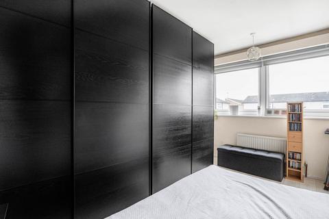 3 bedroom maisonette for sale, Galbraith Street, London, E14