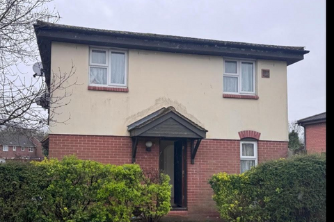 3 bedroom end of terrace house to rent, Heathlands Way, Hounslow TW4