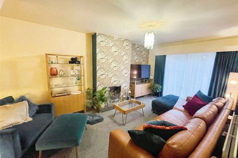 3 bedroom semi-detached house for sale, Valley Road, Leicestershire LE11