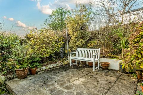 3 bedroom detached house for sale, Gratton Drive, Chillington
