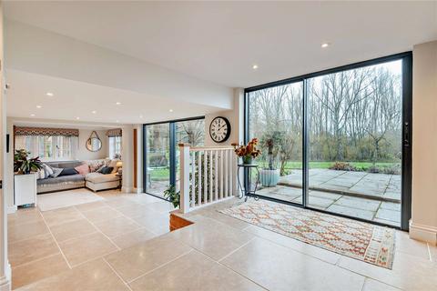 Crookham Common, Thatcham, Berkshire, RG19