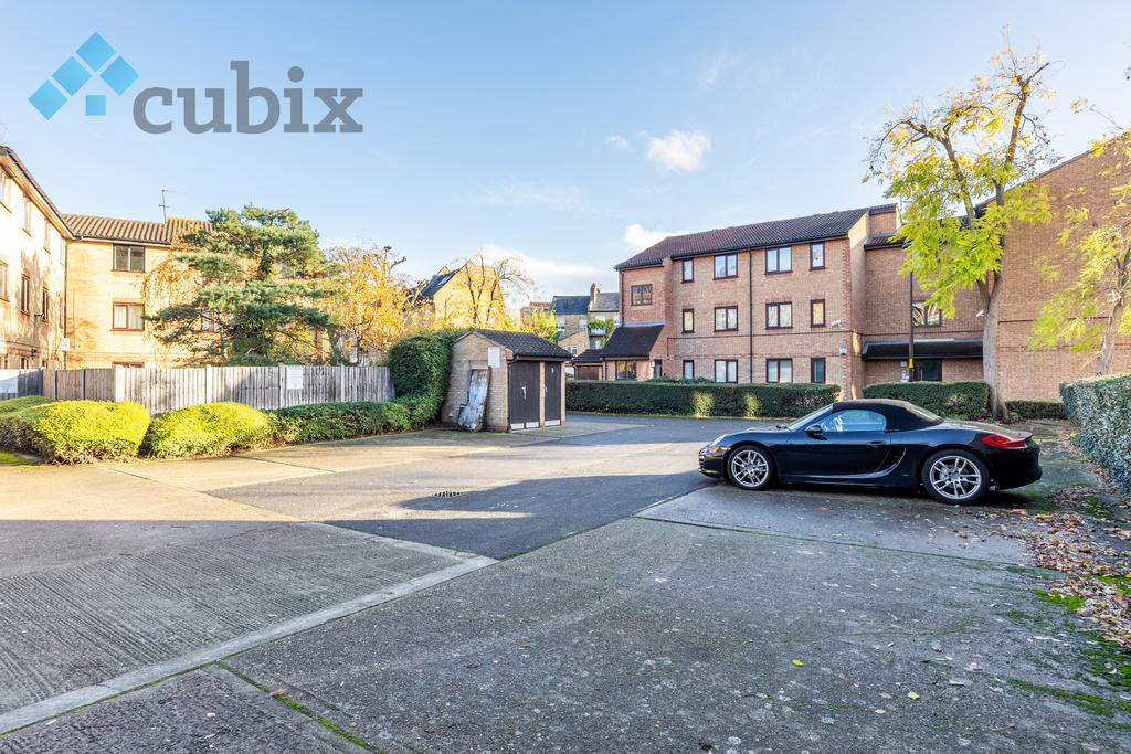Driveway view, driveway