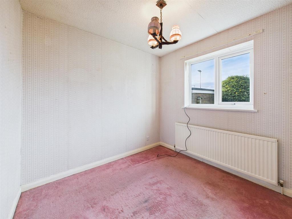Bedroom: