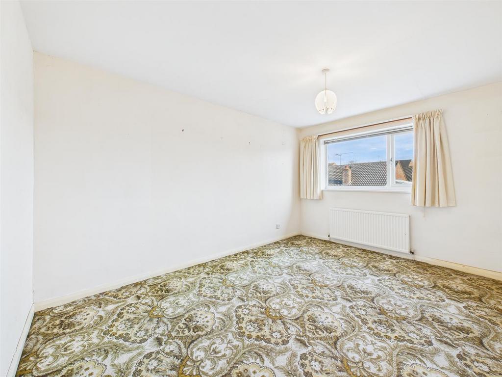 Bedroom: