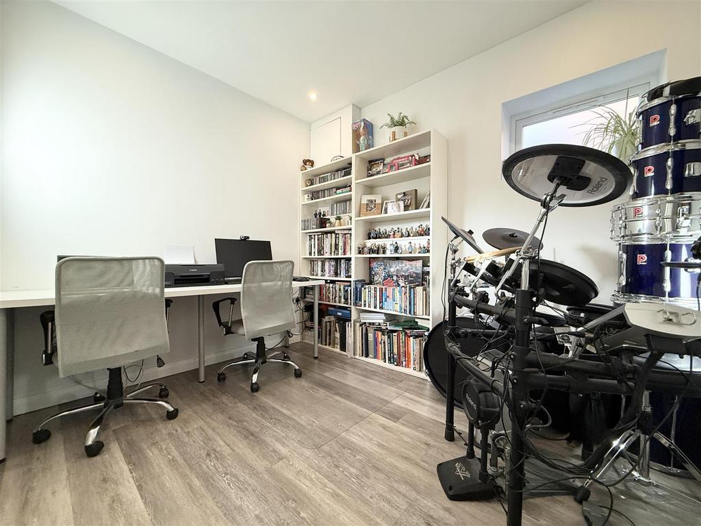 Home Office/Play Room