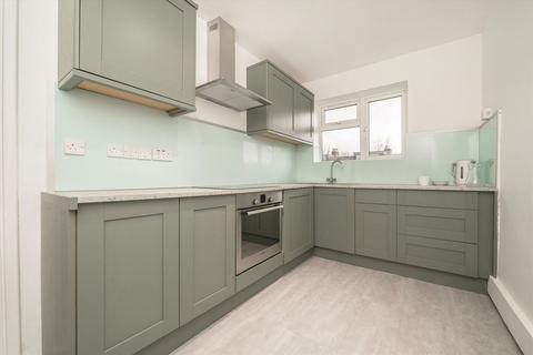2 bedroom flat for sale, St. Marys Grove, London W4