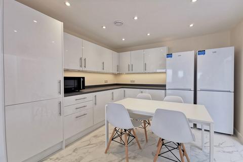 undefined, Salisbury Street, Beeston, NG9 2EQ