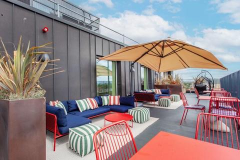 undefined, 601 Apiary Building 1a, The Mall W5