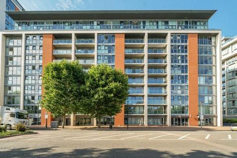 Western Gateway, London E16