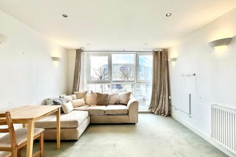 1 bedroom apartment for sale, Western Gateway, London E16