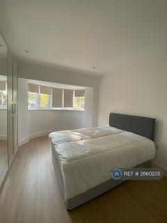 undefined, Park Avenue, Enfield, EN1
