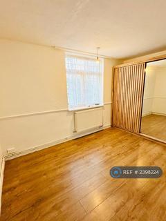 undefined, Alpha Grove, London, E14
