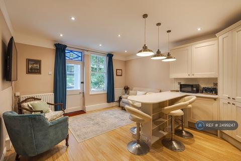 undefined, Upper Richmond Road, Putney, London, SW15