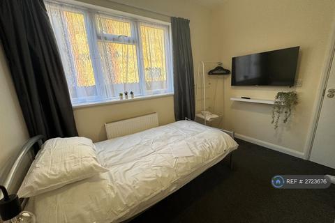 undefined, Luton Avenue, Broadstairs, CT10