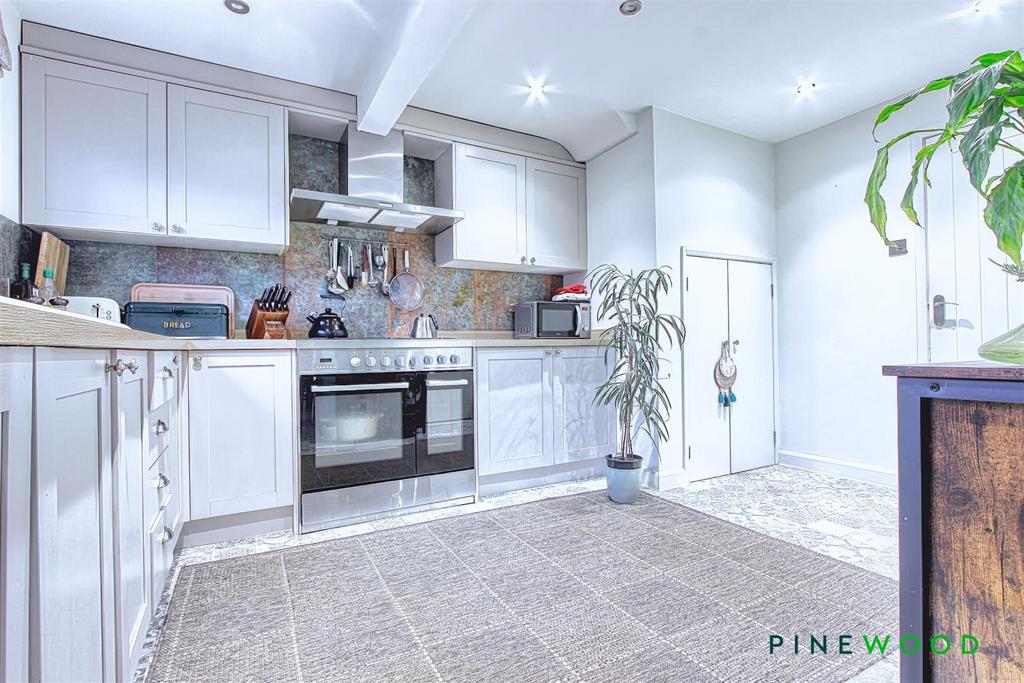 Kitchen diner