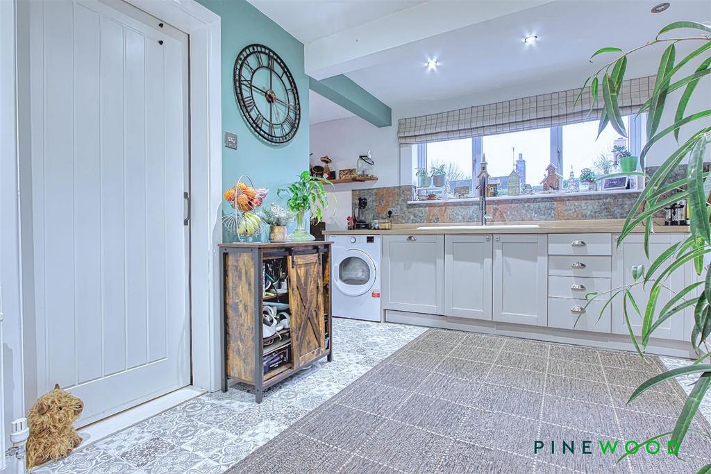 Kitchen diner
