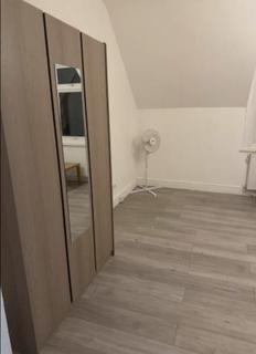 undefined, Middle Flat, 9 London Road, Rochester, Kent, ME2
