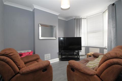 2 bedroom terraced house for sale, Lorne Road, Ramsgate