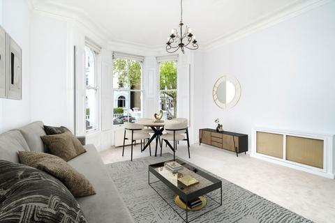 2 bedroom flat to rent, Palace Gardens Terrace, London W8