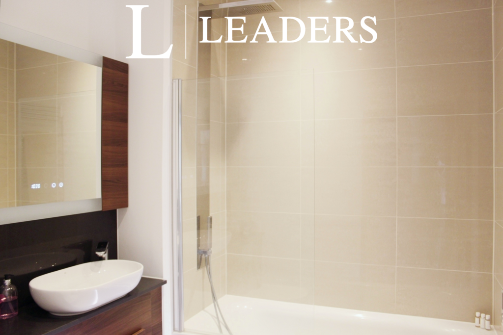 F4ffcc4d-Bathroom