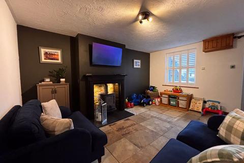 2 bedroom house for sale, 9 Ghyll Side, Sedbergh