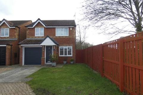 3 bedroom detached house to rent, Spruce Court, Spennymoor DL16
