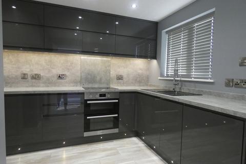 3 bedroom detached house to rent, Spruce Court, Spennymoor DL16