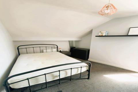 undefined, Station Terrace (Room 5), West Yorkshire LS13