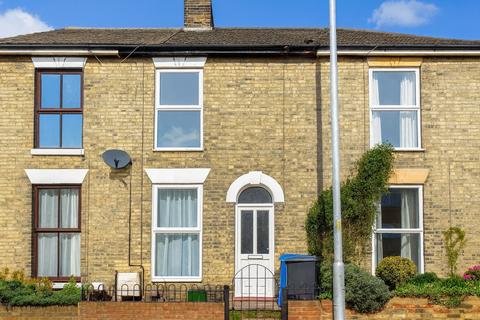 2 bedroom terraced house for sale - Carrow Road