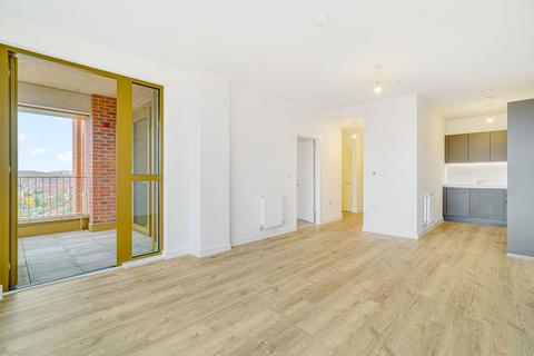 1 bedroom apartment to rent, London SE15