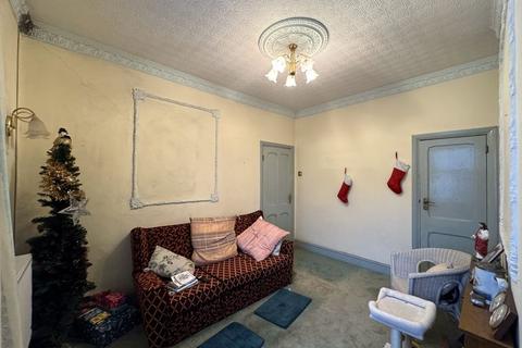 undefined, Wallis Street, Newport