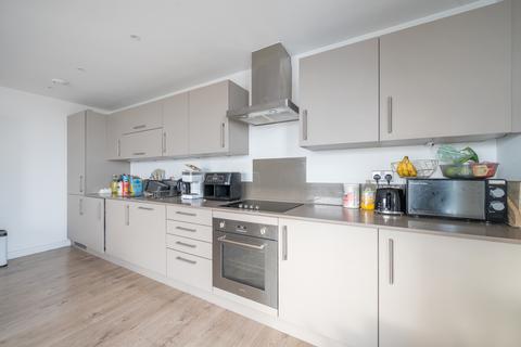 undefined, Rotherhithe New Road London SE16