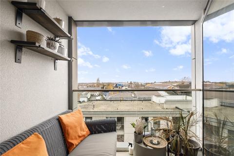 undefined, Balham Hill, London, SW12