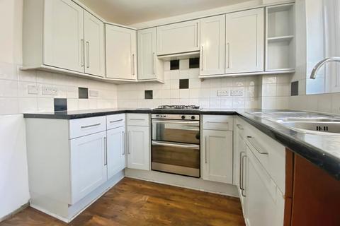 undefined, Horseshoe Close, Hampshire PO14