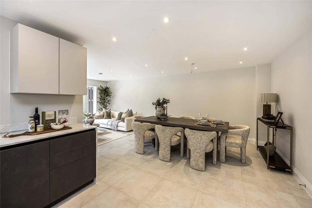Kitchen/Dining