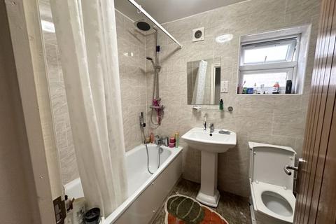 undefined, Spackmans Way, Slough, SL1