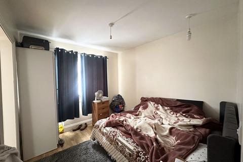undefined, Spackmans Way, Slough, SL1