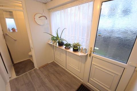 3 bedroom semi-detached house for sale, Parkstone Mount, Leeds