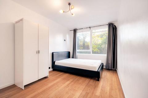undefined, Carlton Drive, Putney, London