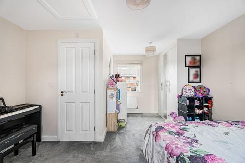 4 bedroom link detached house for sale, Quimby Rise, Eaton Leys, Milton Keynes